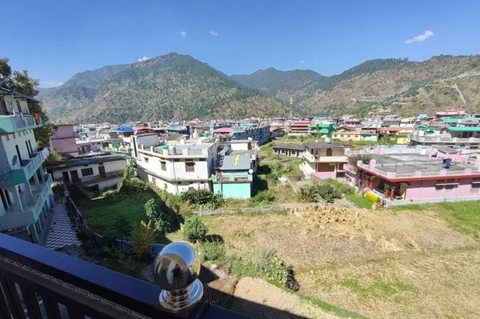 Hotel Gulab Palace Barkot [Outdoor View]