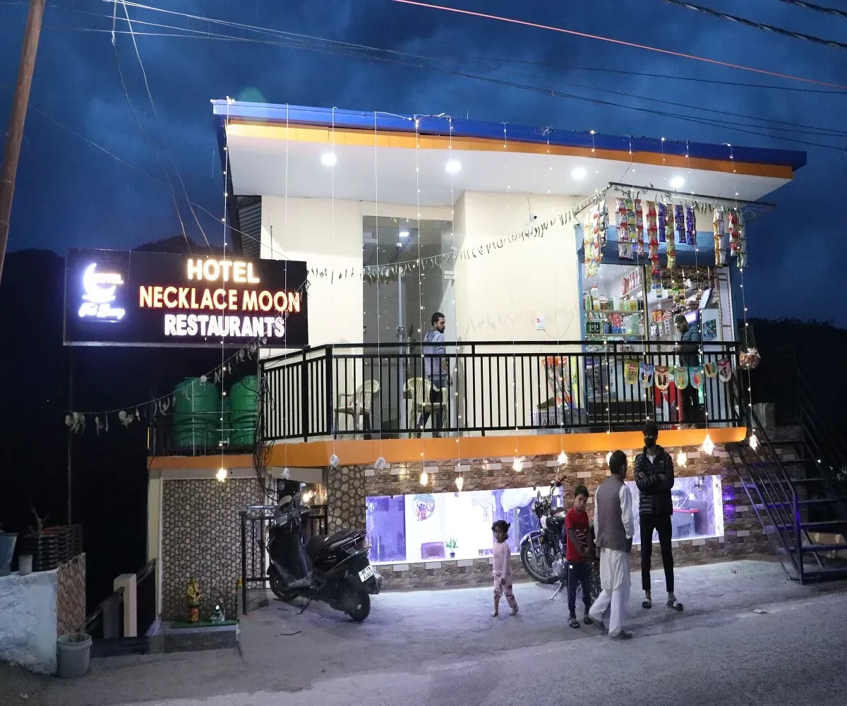 Hotel Necklace Moon Barkot [Hotel Front View]