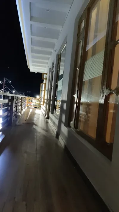 Hotel Viraj Barkot [Lobby]