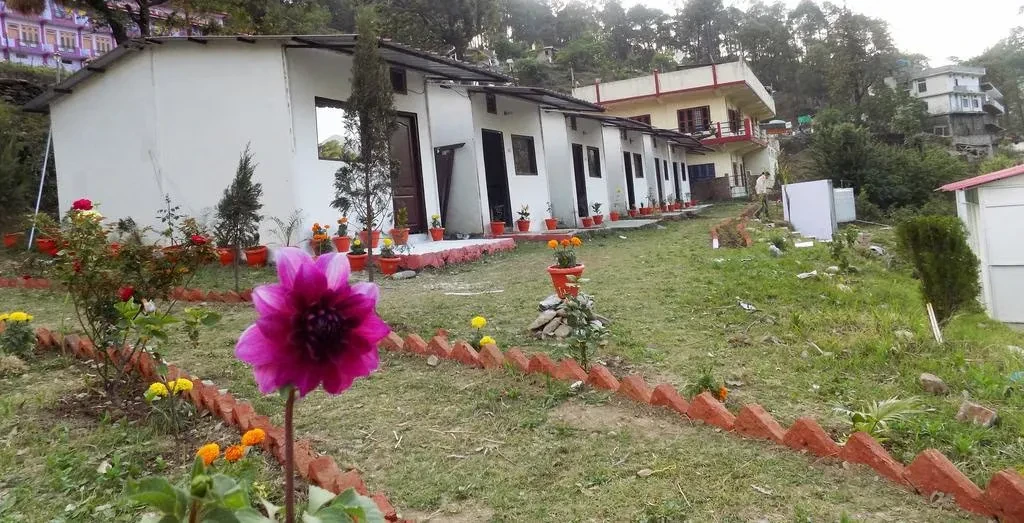 Pavani Resort Barkot Barkot [Garden View]