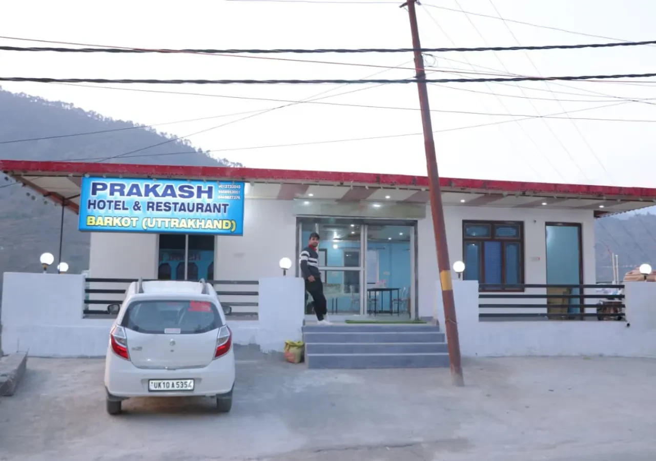 Prakash Hotel & Restaurant Barkot Barkot [Hotel Entrance]