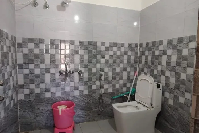 Hotel Gulab Palace Barkot [Attached Modern Bathroom With Toilem]
