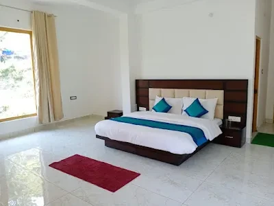 Hotel Viraj Barkot [Mountain View]