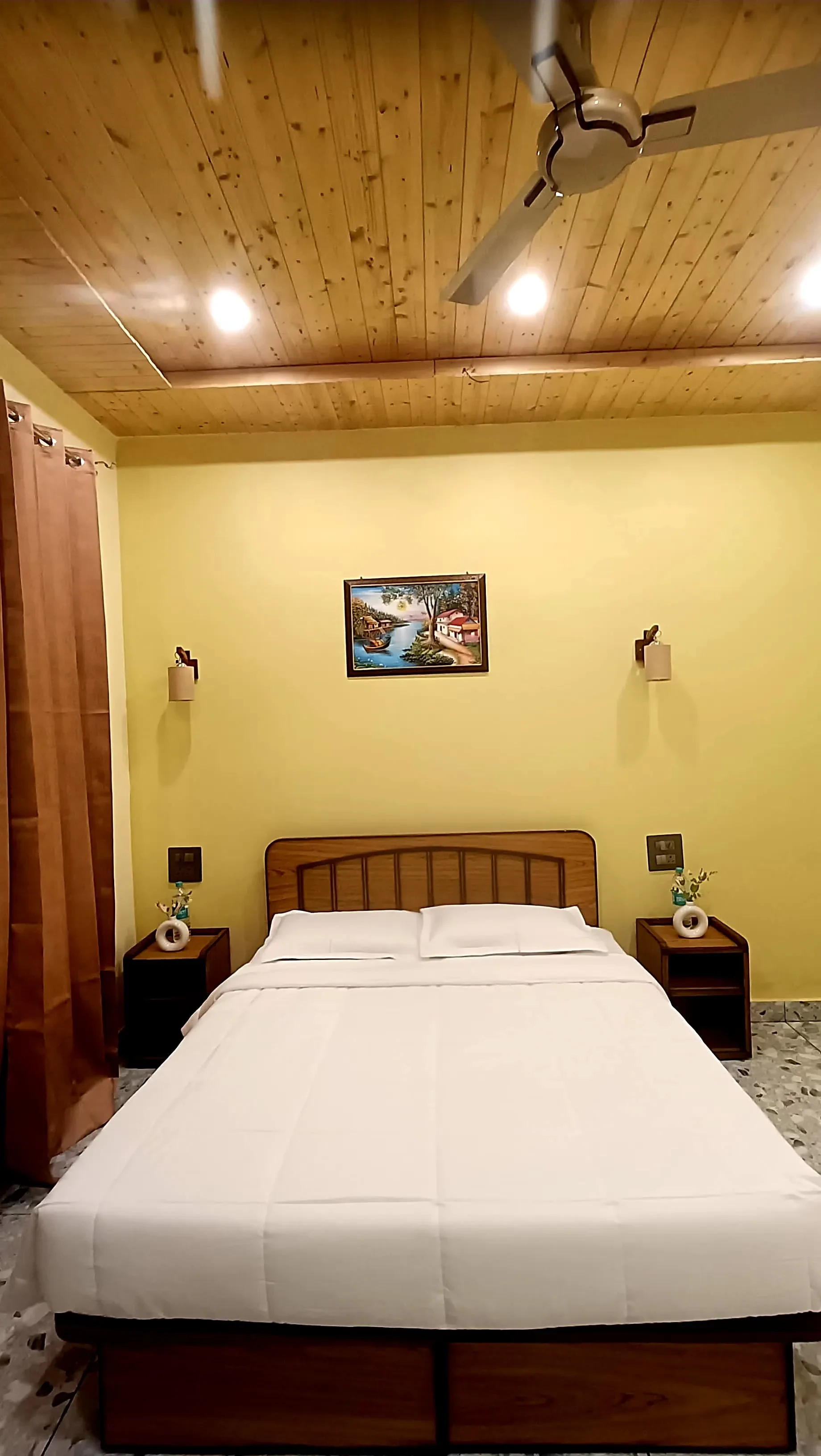 Krishna Courtyard Barkot Resort Barkot [Single Bed]